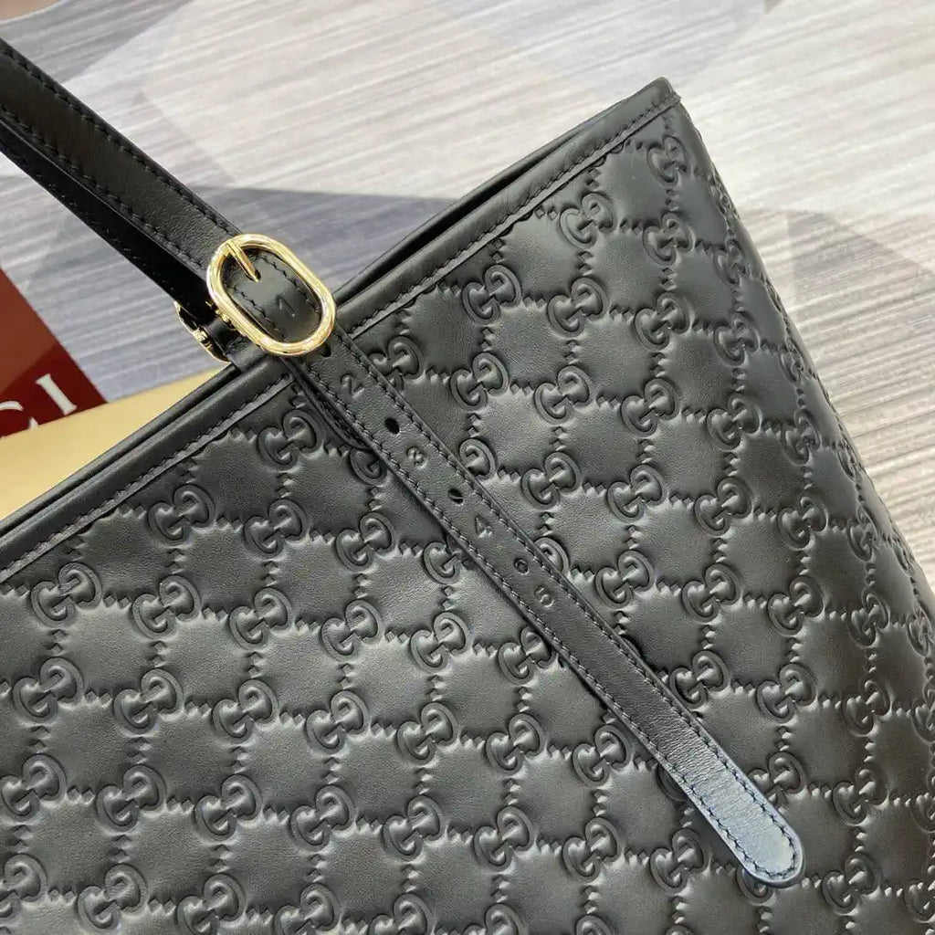 Gucci 847455 GG Emblem Large tote bag Black