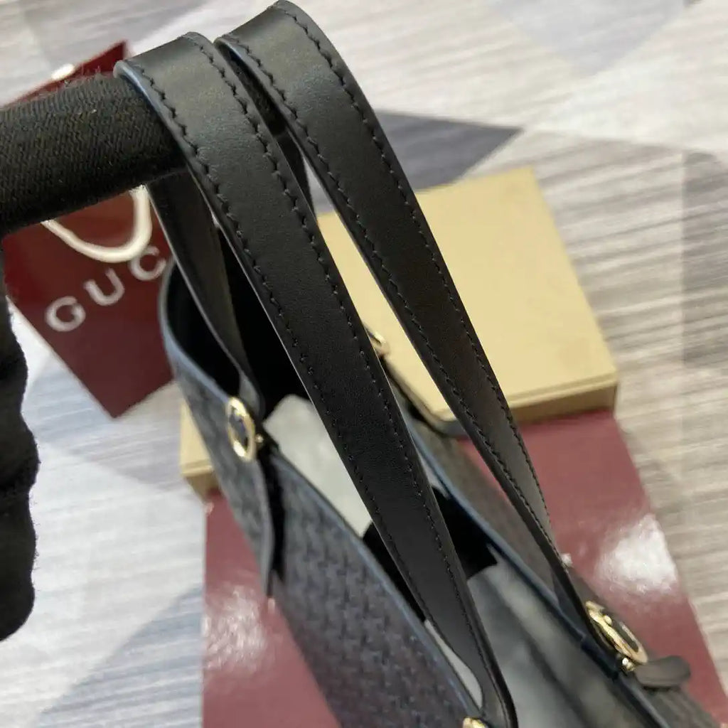 Gucci 847455 GG Emblem Large tote bag Black