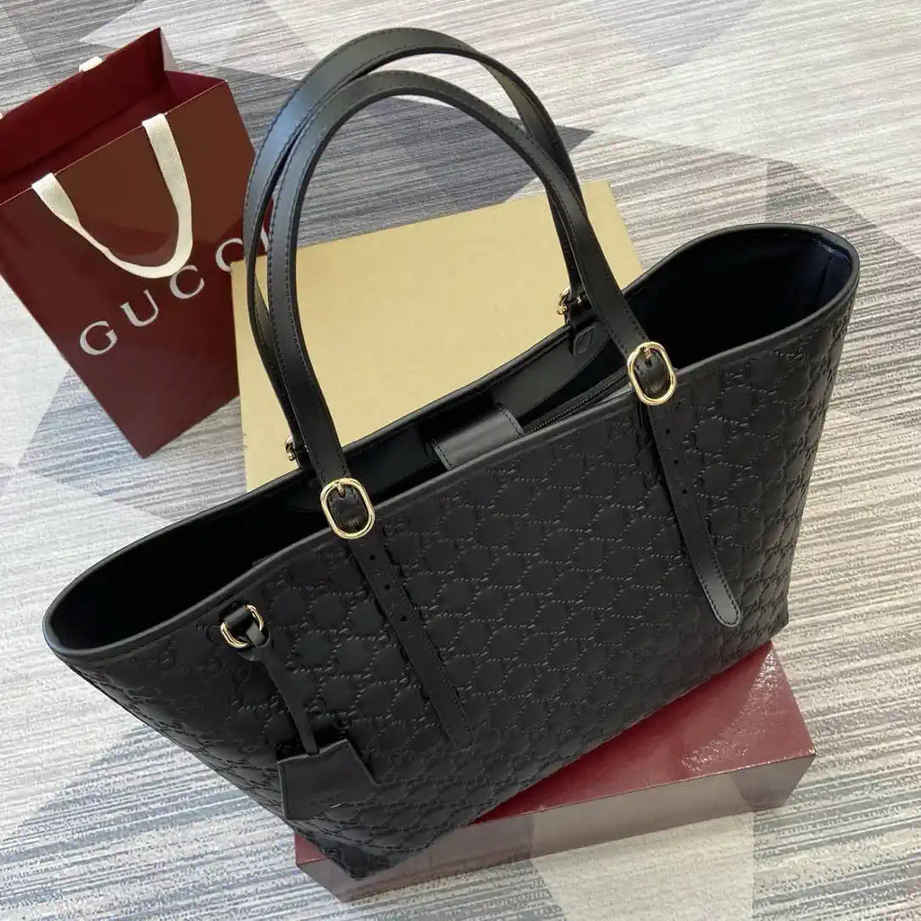 Gucci 847455 GG Emblem Large tote bag Black
