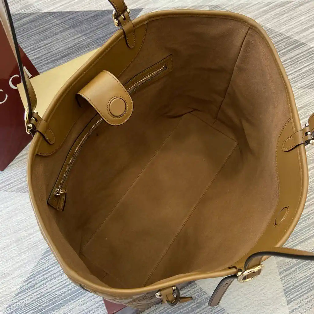 Gucci 847455 GG Emblem Large tote bag Brown