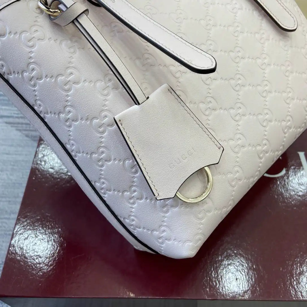 Gucci 847456 GG Emblem medium tote bag Light Pink GG leather