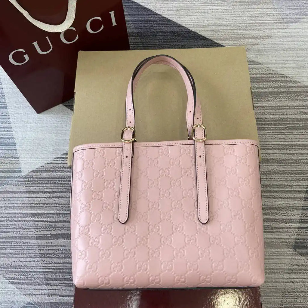 Gucci 847456 GG Emblem medium tote bag Pink