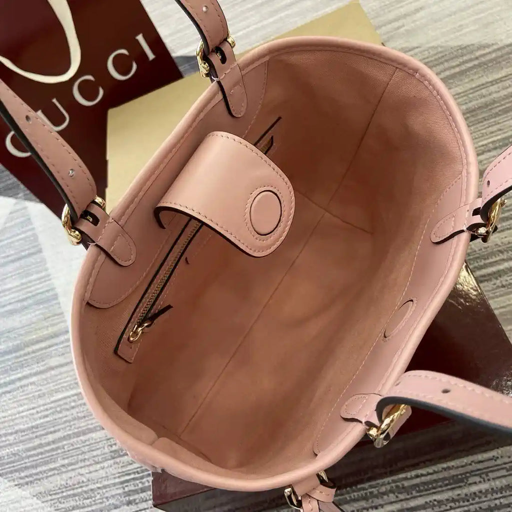 Gucci 847456 GG Emblem medium tote bag Pink