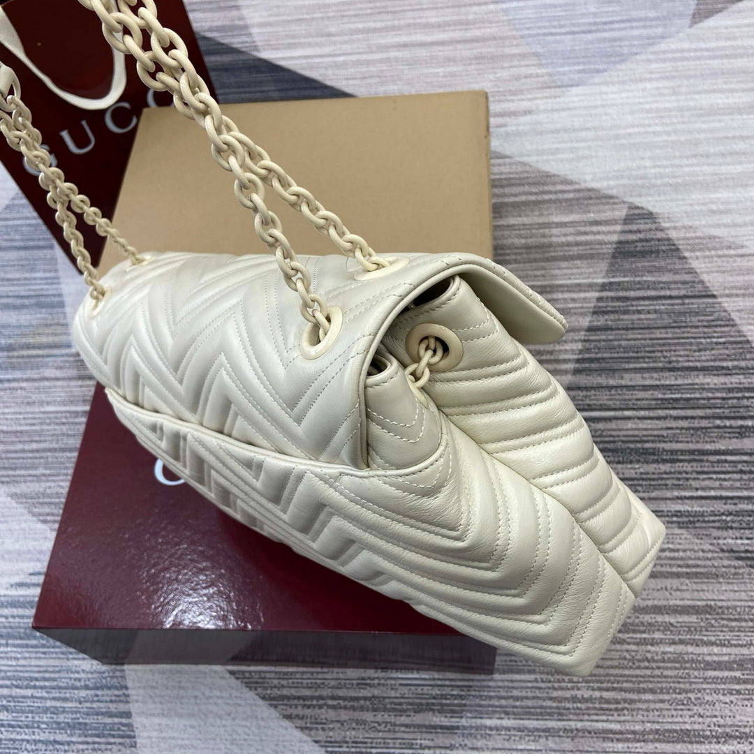 Gucci 850659 GG Marmont Large Shoulder Bag White