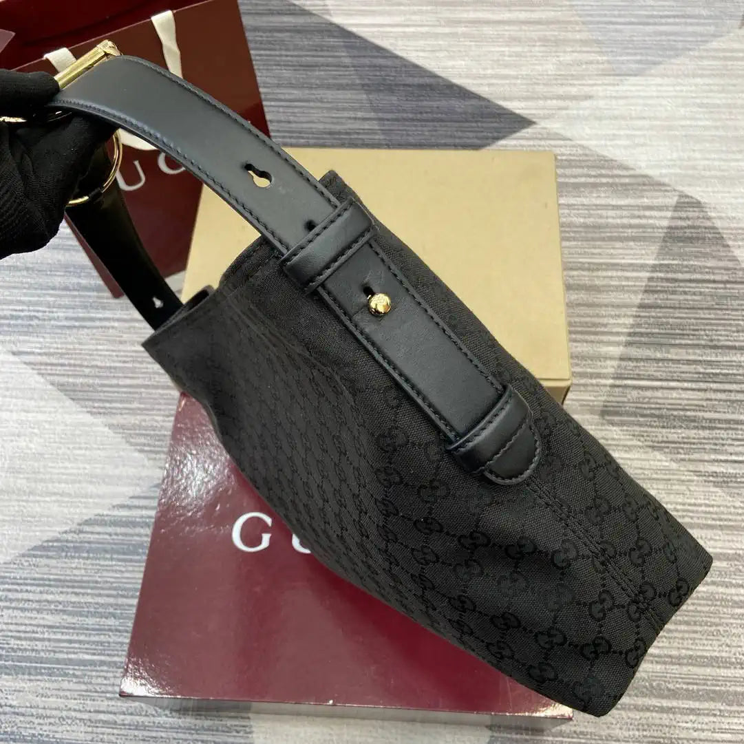 Gucci 850926 Gucci Beatrix Medium Tote Bag Black GG canvas