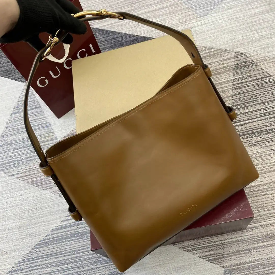 Gucci 850926 Gucci Beatrix Medium Tote Bag Brown Leather