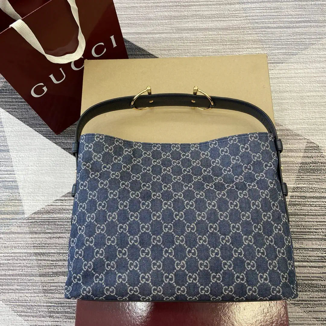Gucci 850926 Gucci Beatrix Medium Tote Bag Navy Blue GG canvas