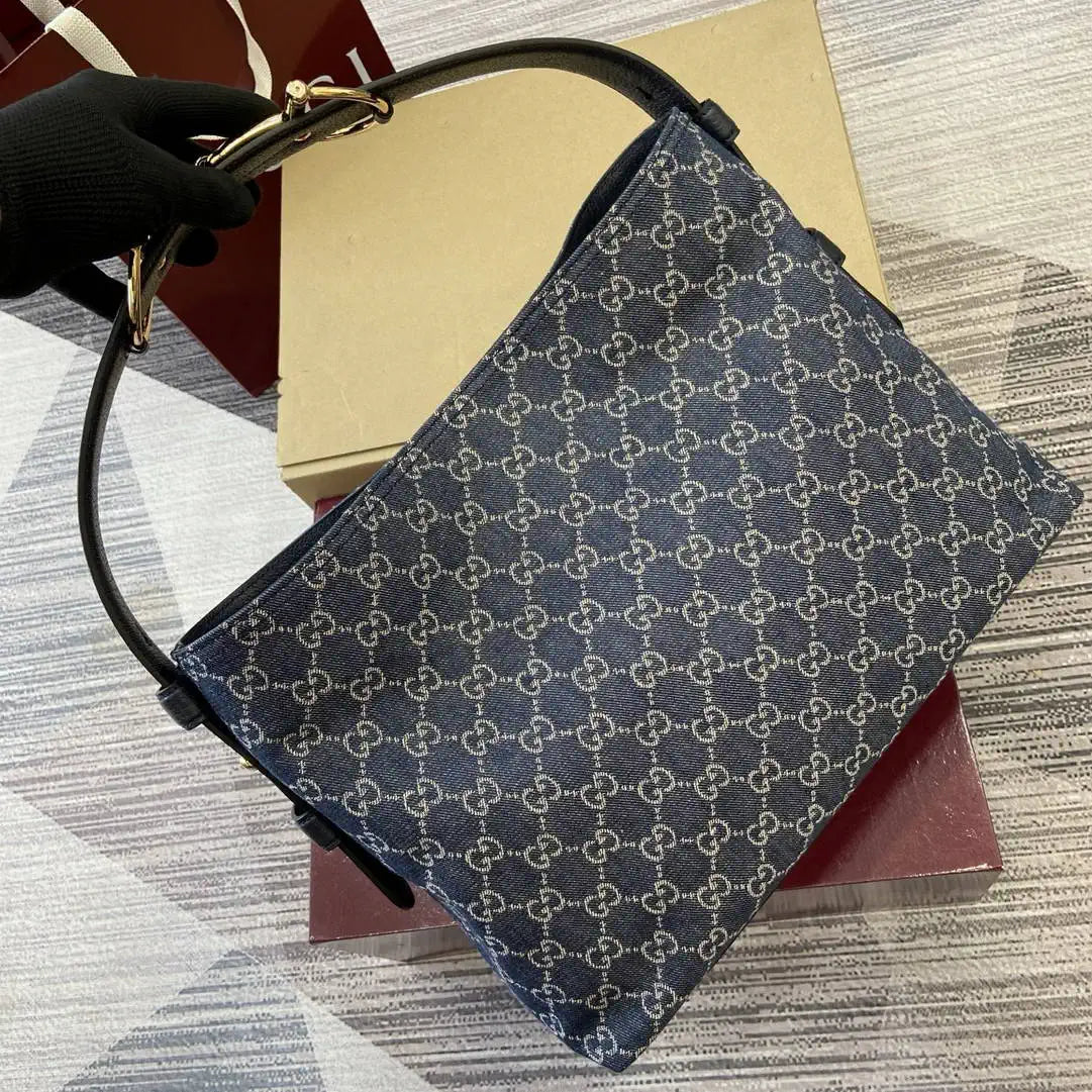 Gucci 850926 Gucci Beatrix Medium Tote Bag Navy Blue GG canvas