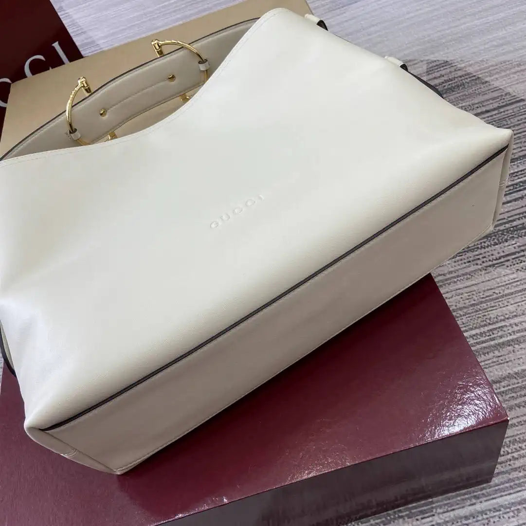 Gucci 850926 Gucci Beatrix Medium Tote Bag White