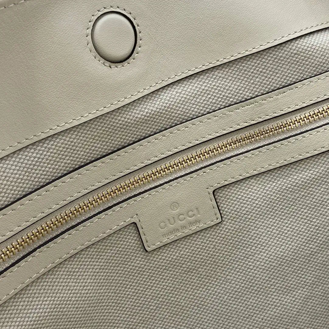 Gucci 850926 Gucci Beatrix Medium Tote Bag White