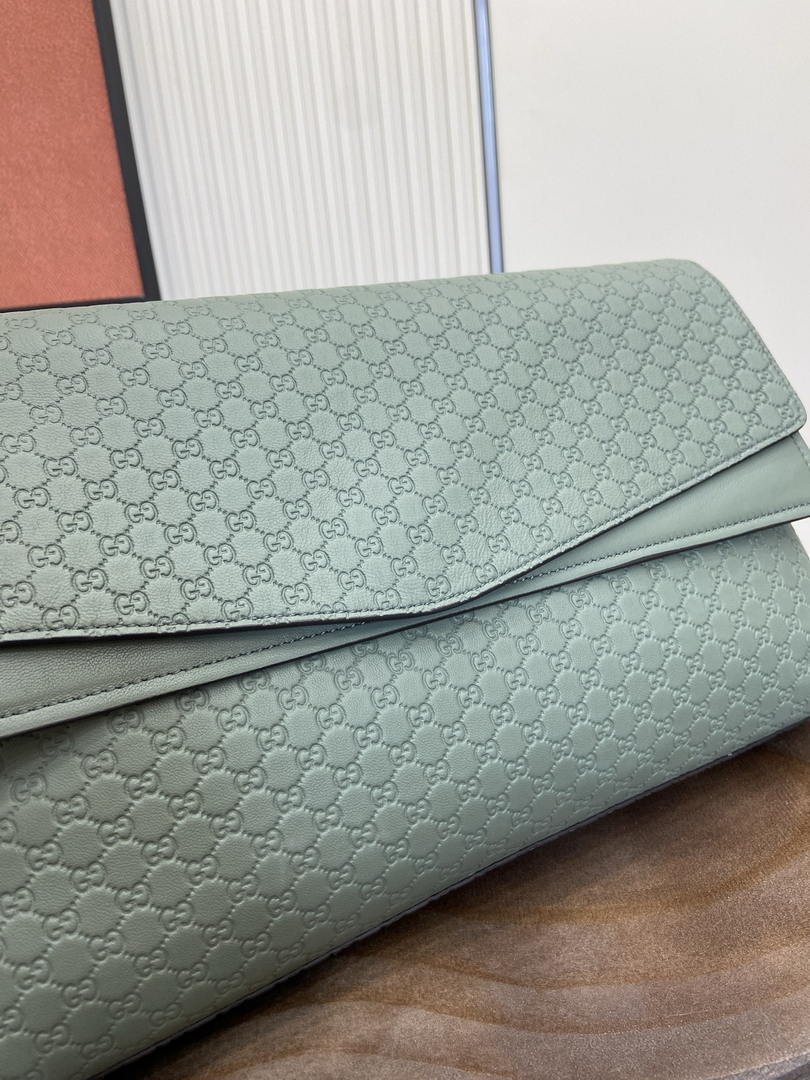 Gucci 857362 Large Shoulder With Chain Bag Leather Green GG