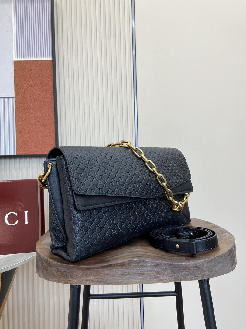 Gucci 857362 Large Shoulder With Chain Bag Leather Black GG