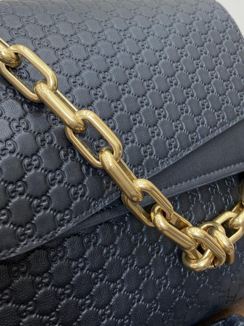 Gucci 857362 Large Shoulder With Chain Bag Leather Black GG