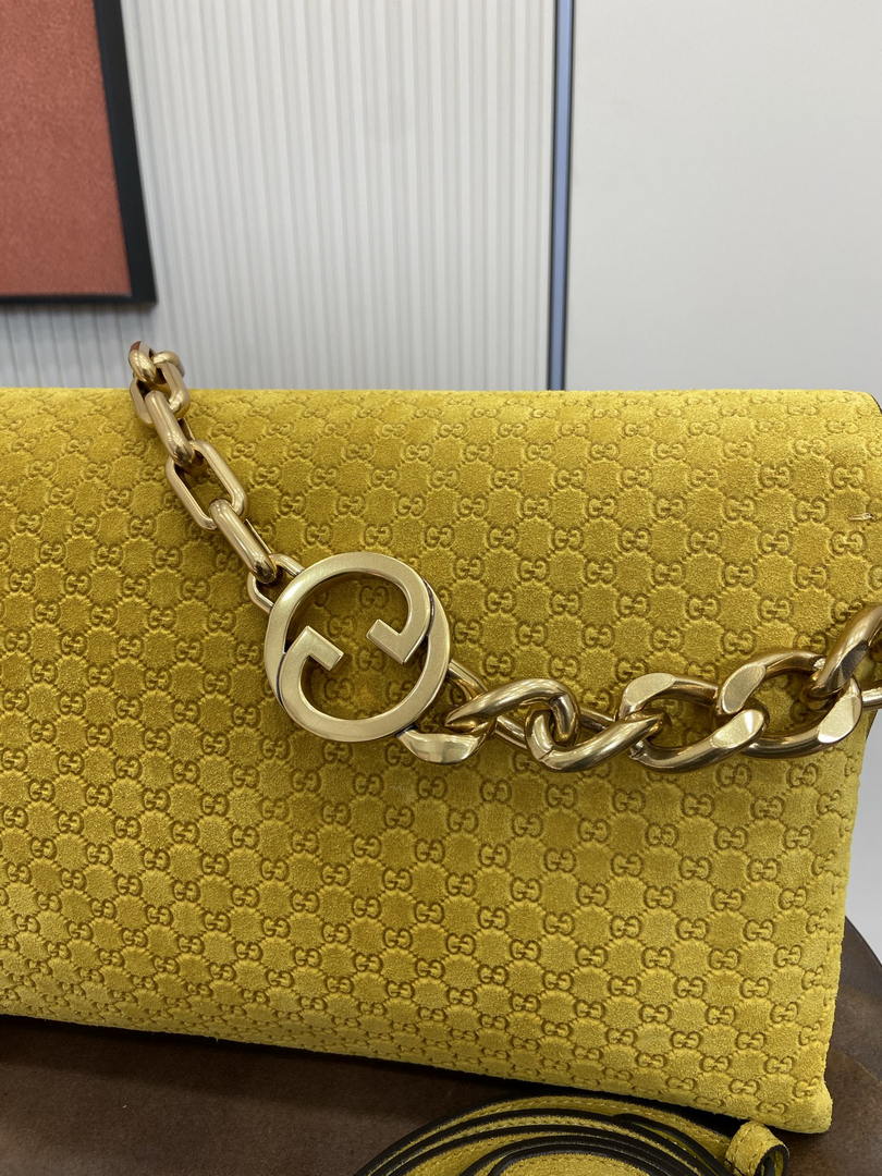 Gucci 857362 Large Shoulder With Chain Bag Suede Yellow GG