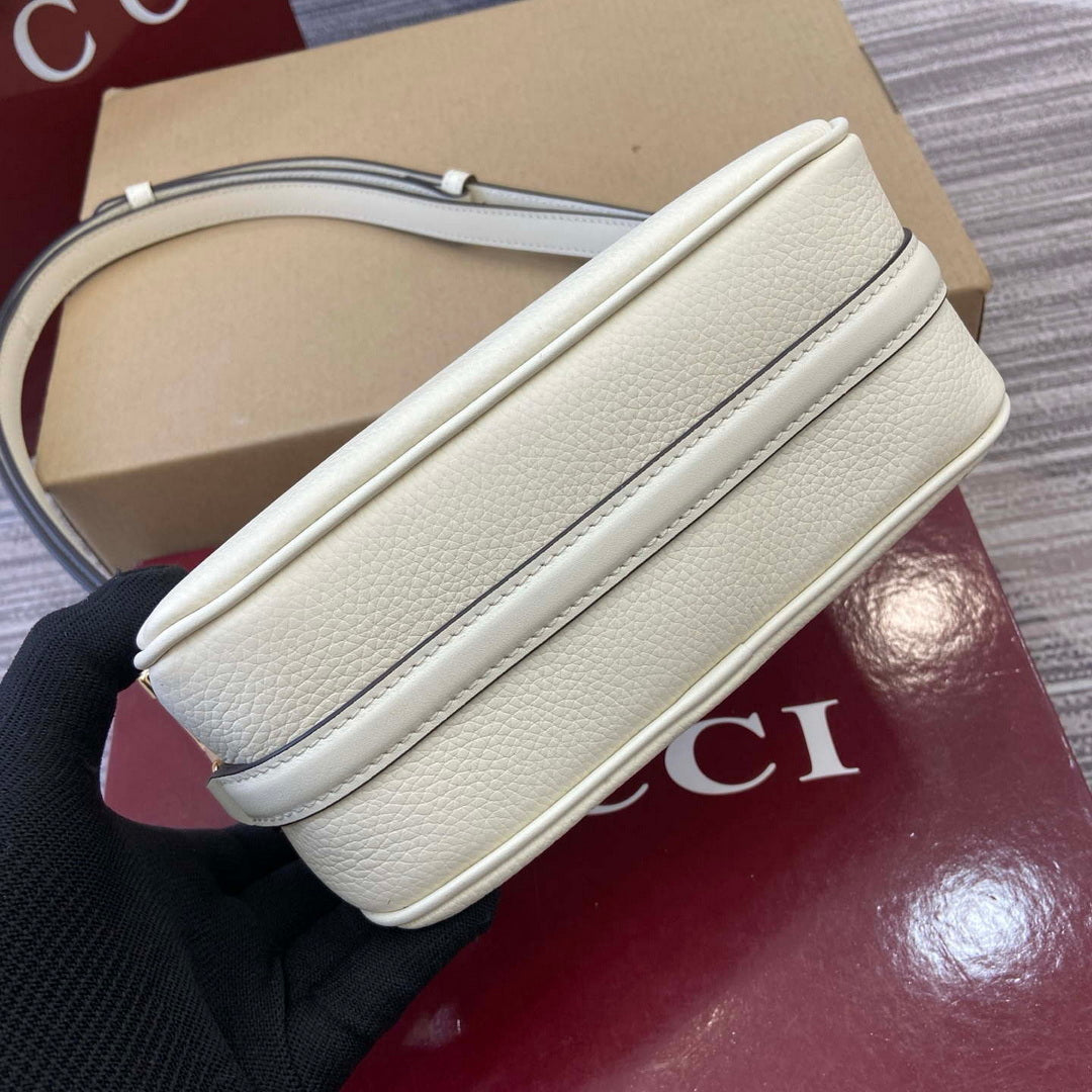 Gucci 860784 Gucci Half Horsebit Mini Bag White