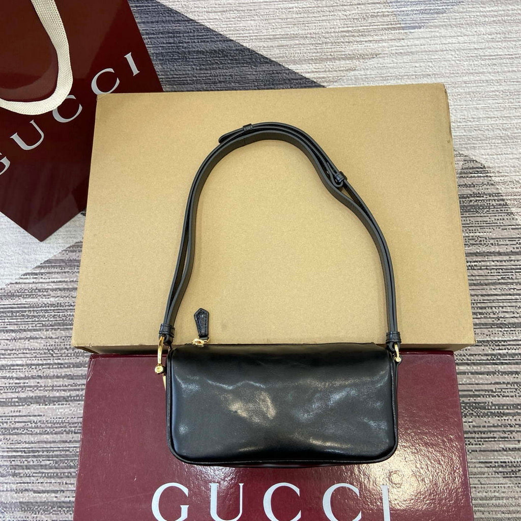 Gucci 860784 Gucci Half Horsebit Mini Shoulder Bag Black