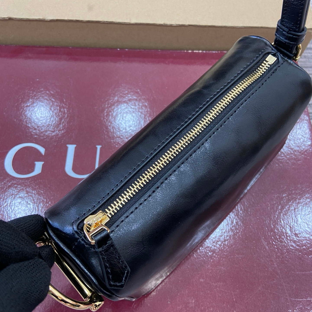 Gucci 860784 Gucci Half Horsebit Mini Shoulder Bag Black