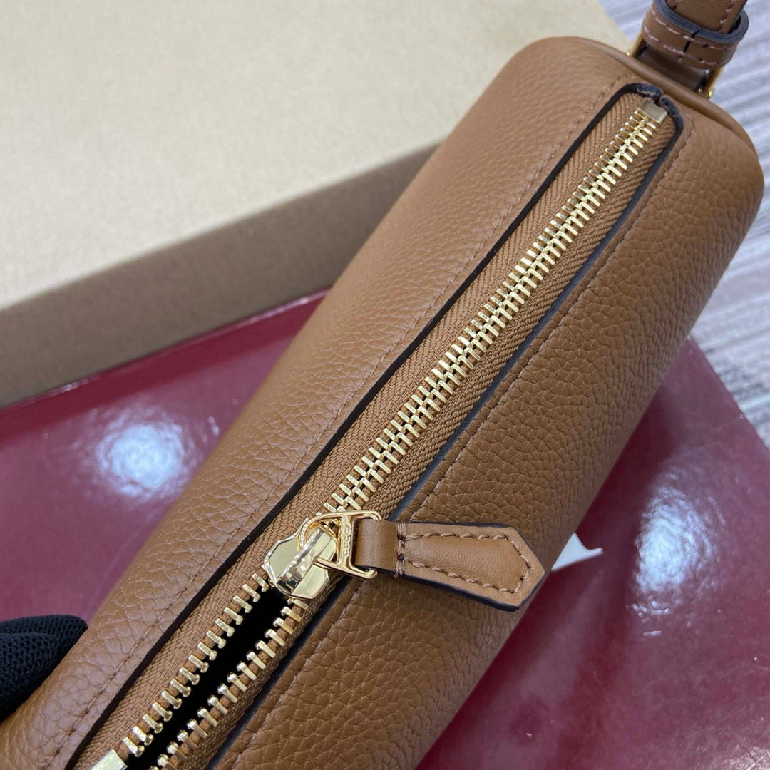 Gucci 860784 Gucci Half Horsebit Mini Shoulder Bag Brown Leather