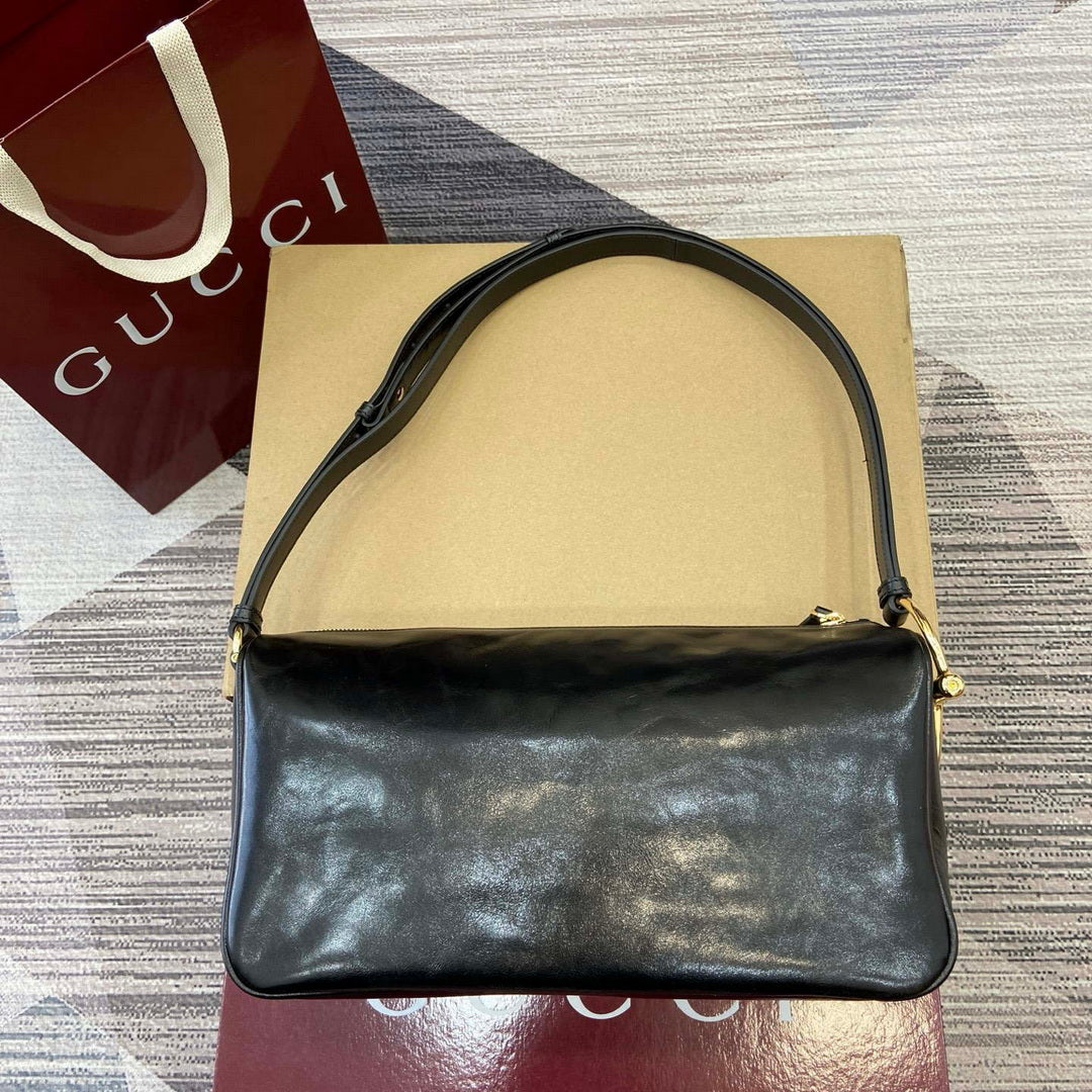 Gucci 860787 Gucci Half Horsebit Medium Shoulder Bag Black