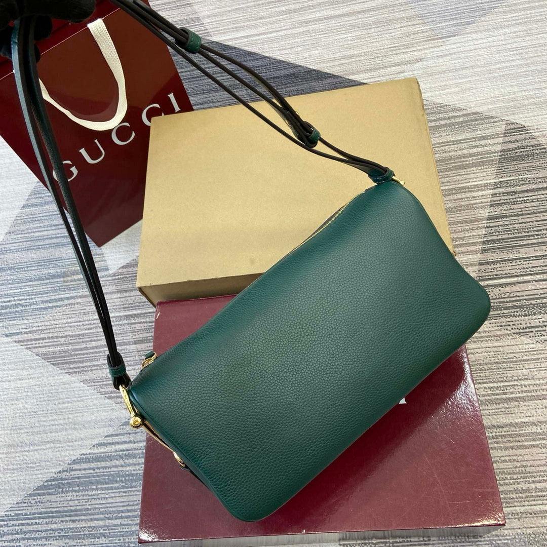 Gucci 860787 Gucci Half Horsebit Medium Shoulder Bag Green
