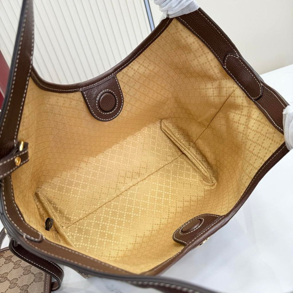 Gucci 860845 Giglio small tote bag Variation sand and brown GG fabric