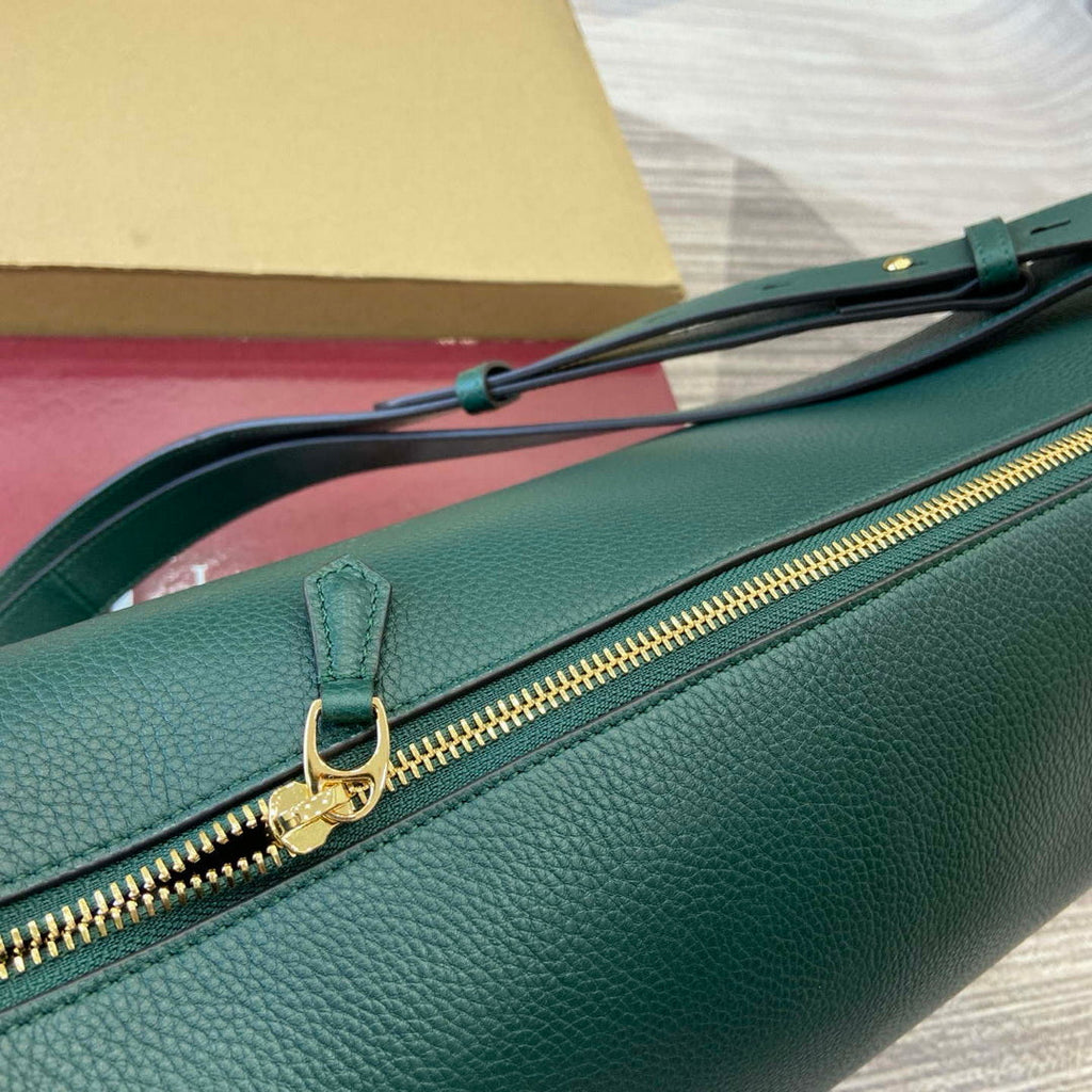 Gucci 862530 Gucci Half Horsebit Large Shoulder Bag Green