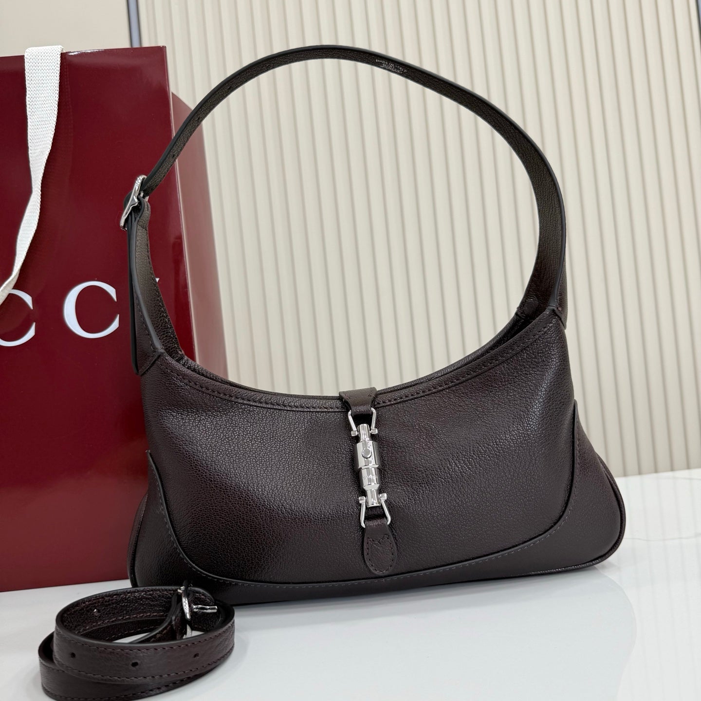 Gucci 863137 Jackie Slim Medium Shoulder Bag Dark Brown