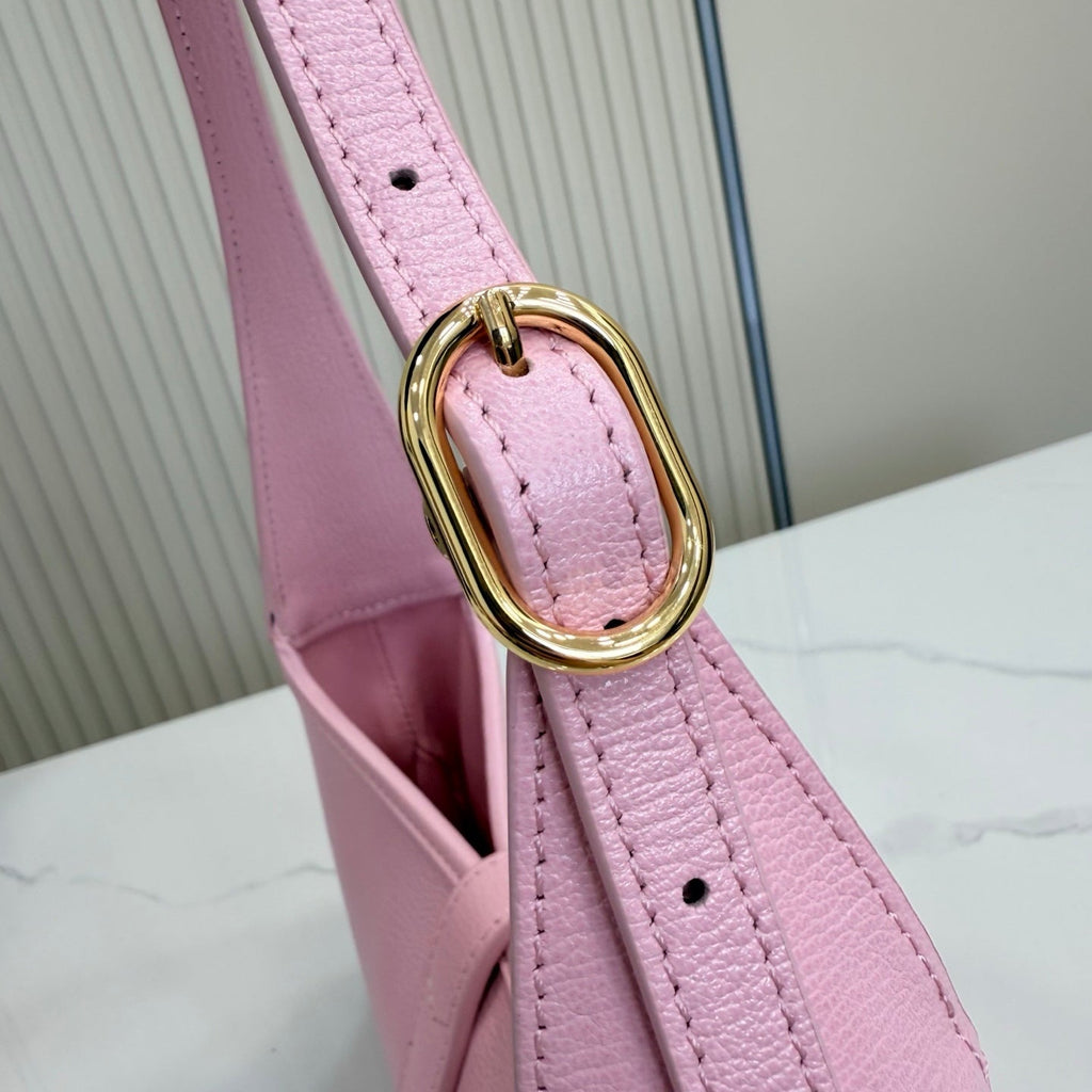 Gucci 863137 Jackie Slim Medium Shoulder Bag Light Pink