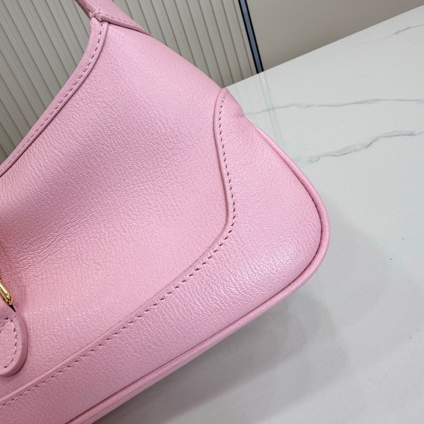 Gucci 863137 Jackie Slim Medium Shoulder Bag Light Pink