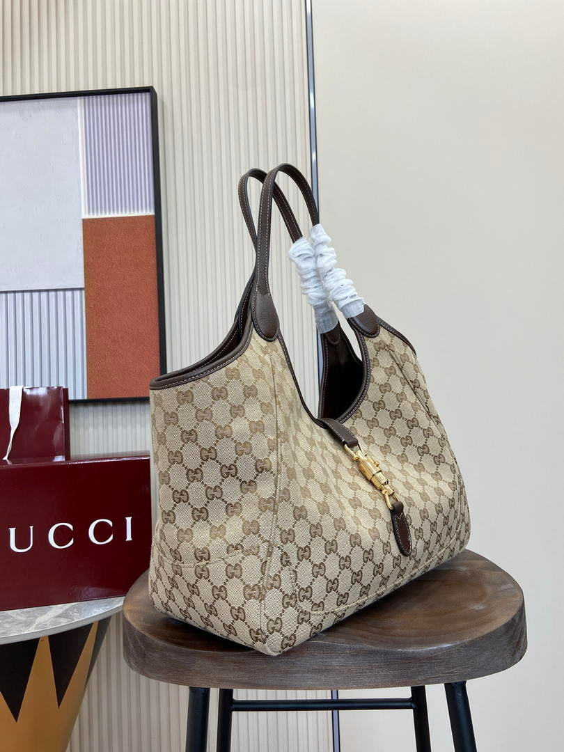 Gucci 866645 Mercato medium tote bag  sand and brown GG canvas