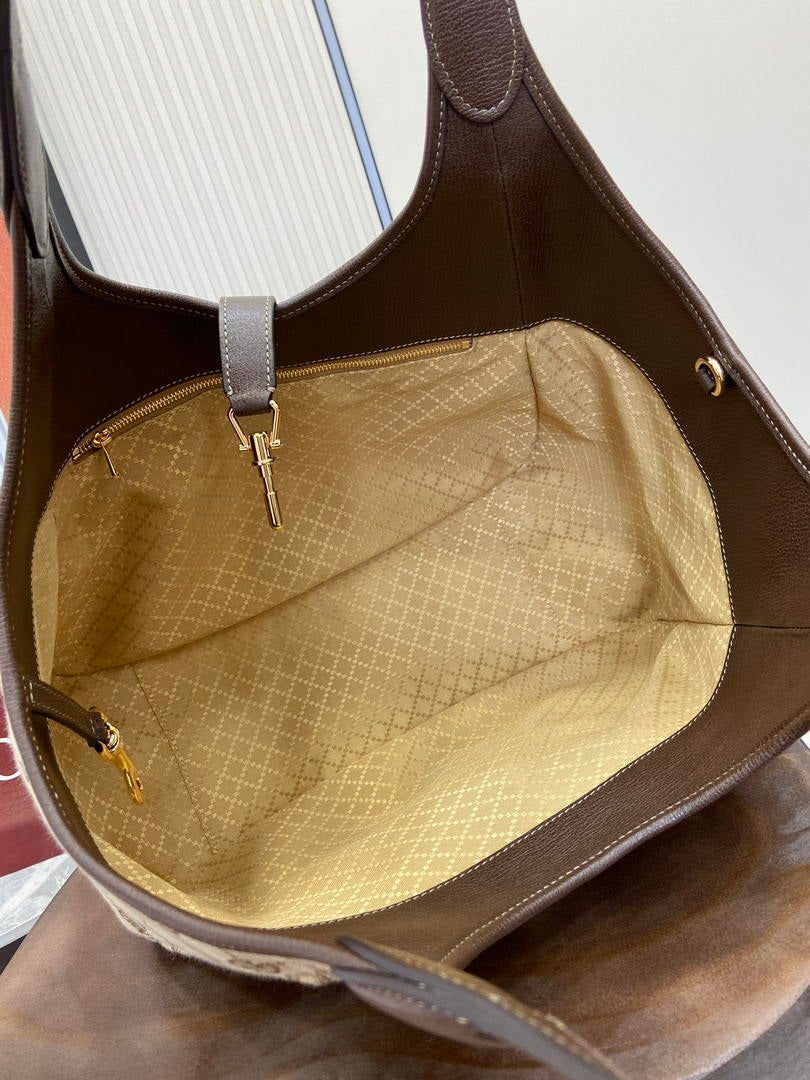Gucci 866645 Mercato medium tote bag  sand and brown GG canvas