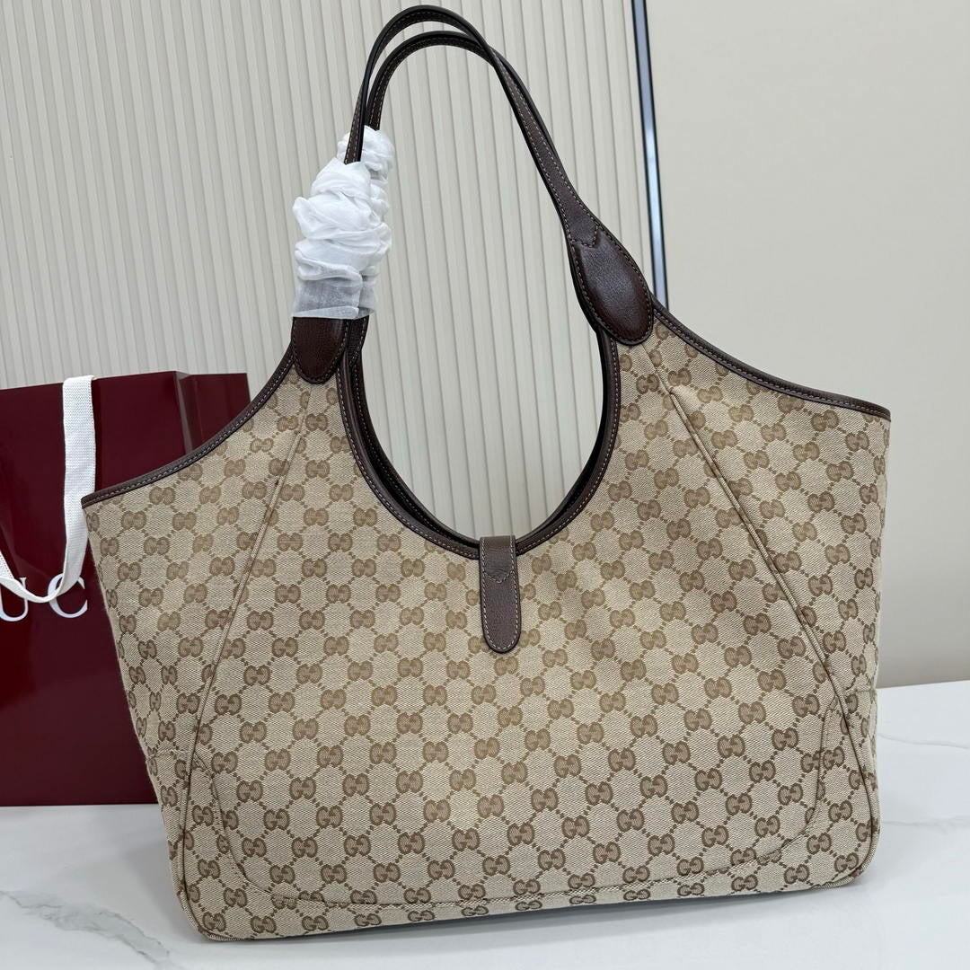 Gucci 870693  Mercato large tote bag  sand and brown GG canvas