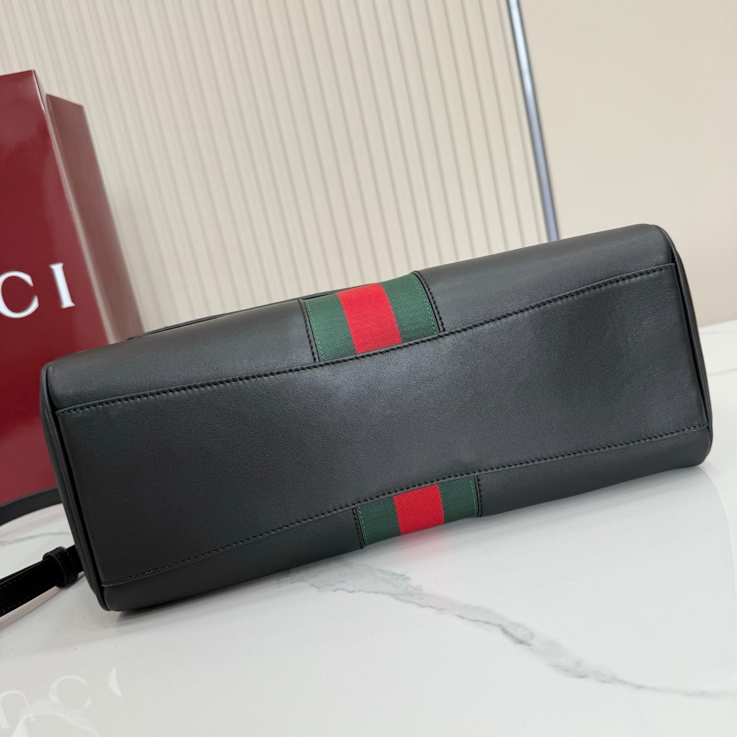 Gucci 875018 Paparazzo Medium Top Handle Bag Black