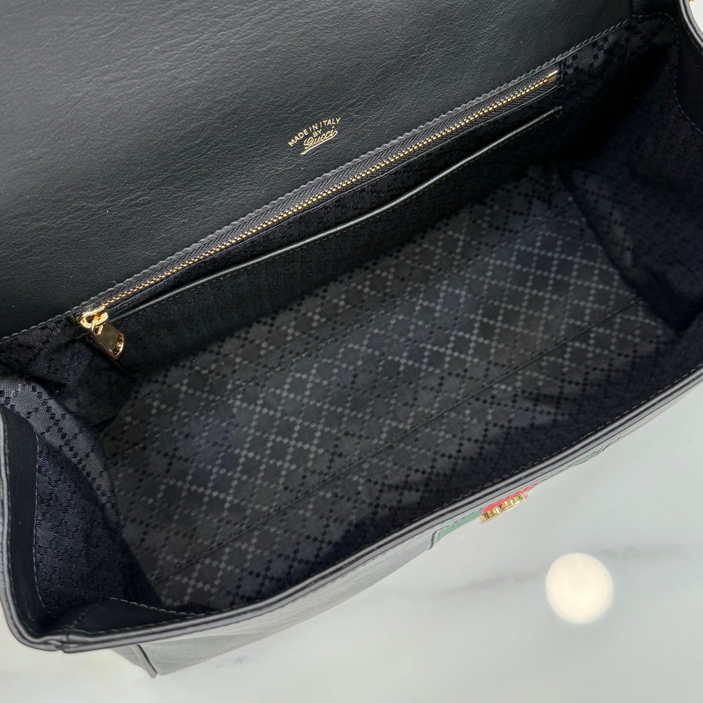 Gucci 875018 Paparazzo Medium Top Handle Bag Black