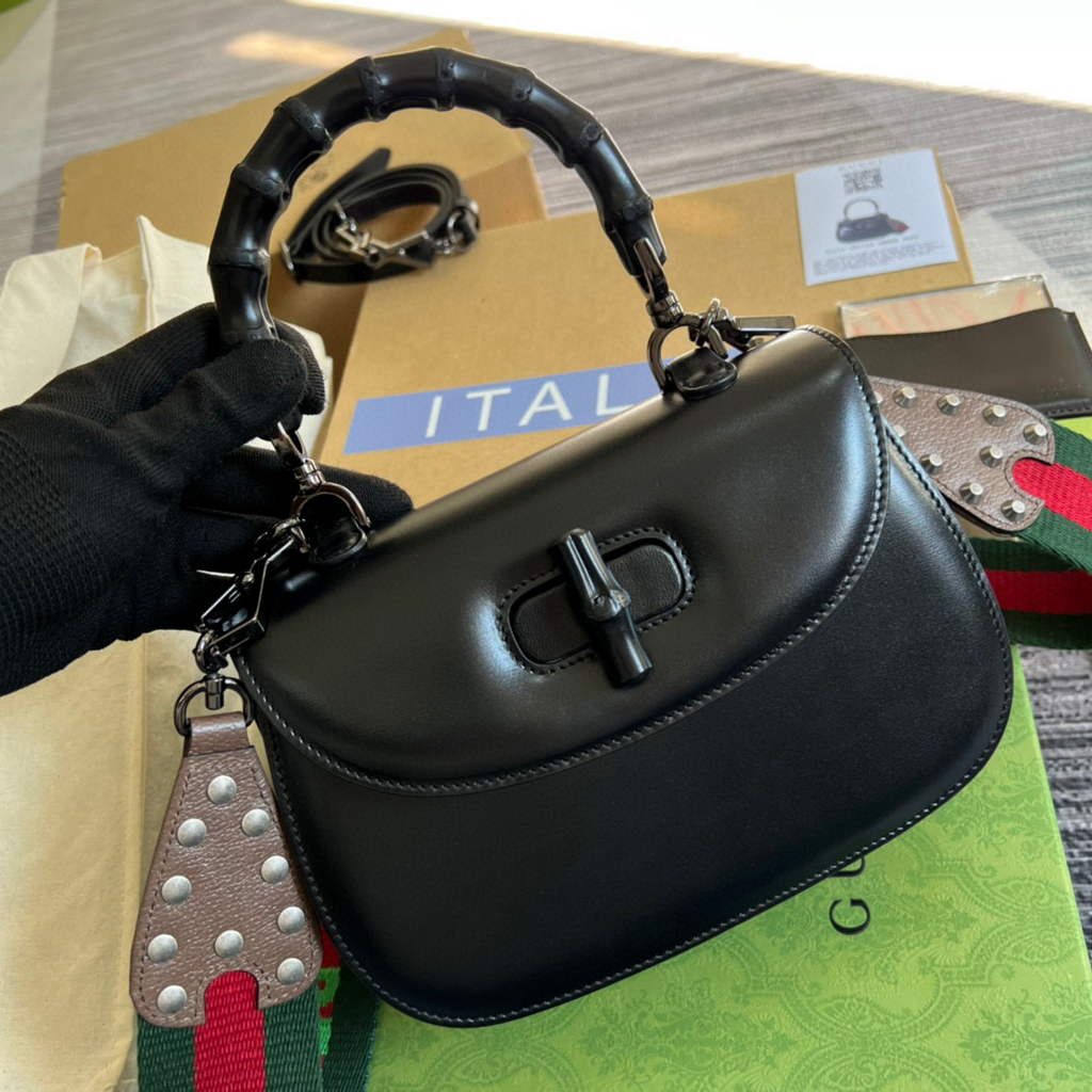 Gucci Bamboo1947 small top handle bag 675797 Black slivery
