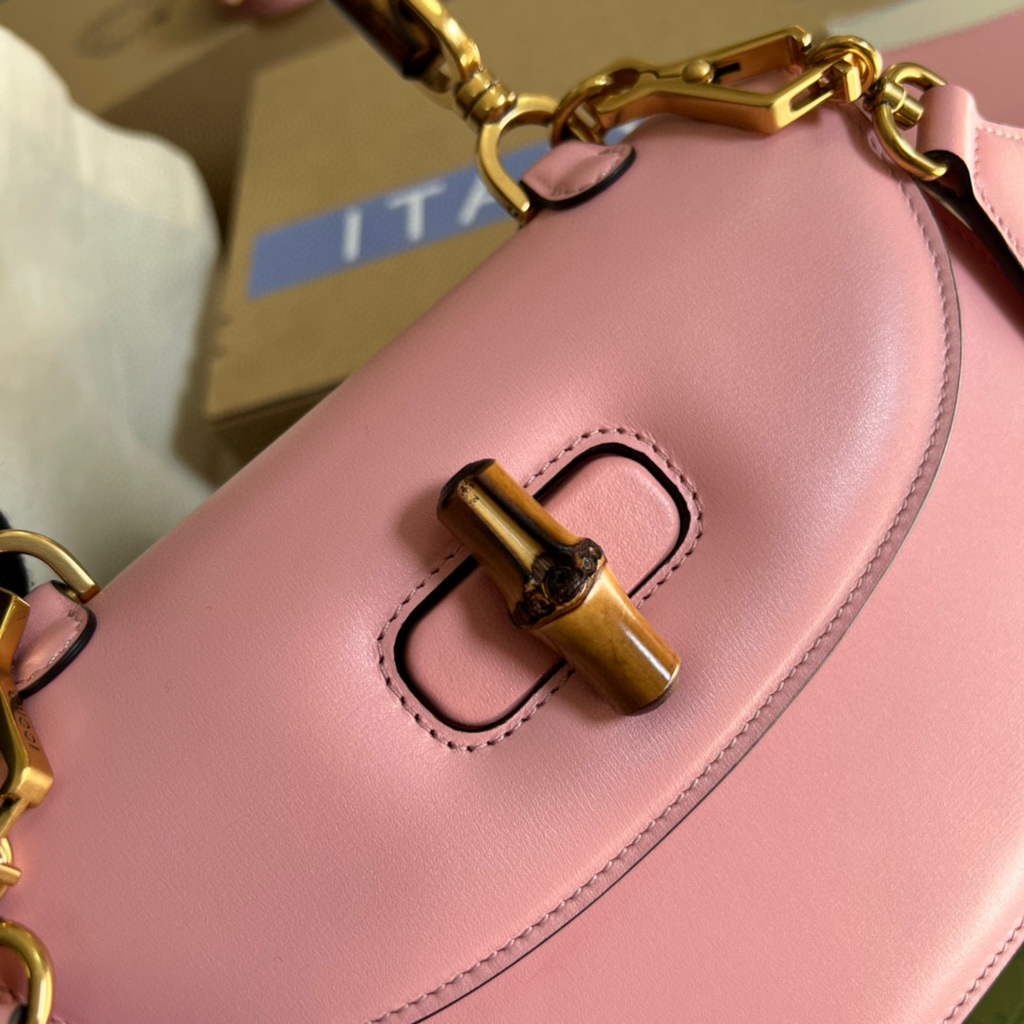 Gucci 675797 Bamboo1947 small top handle bag Pink
