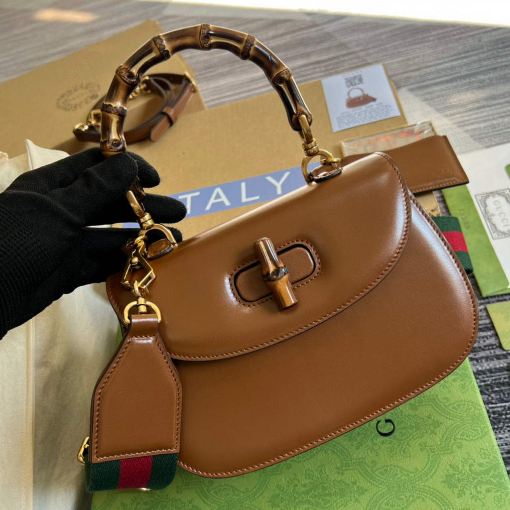 Gucci 675797 Bamboo1947 small top handle bag Tan