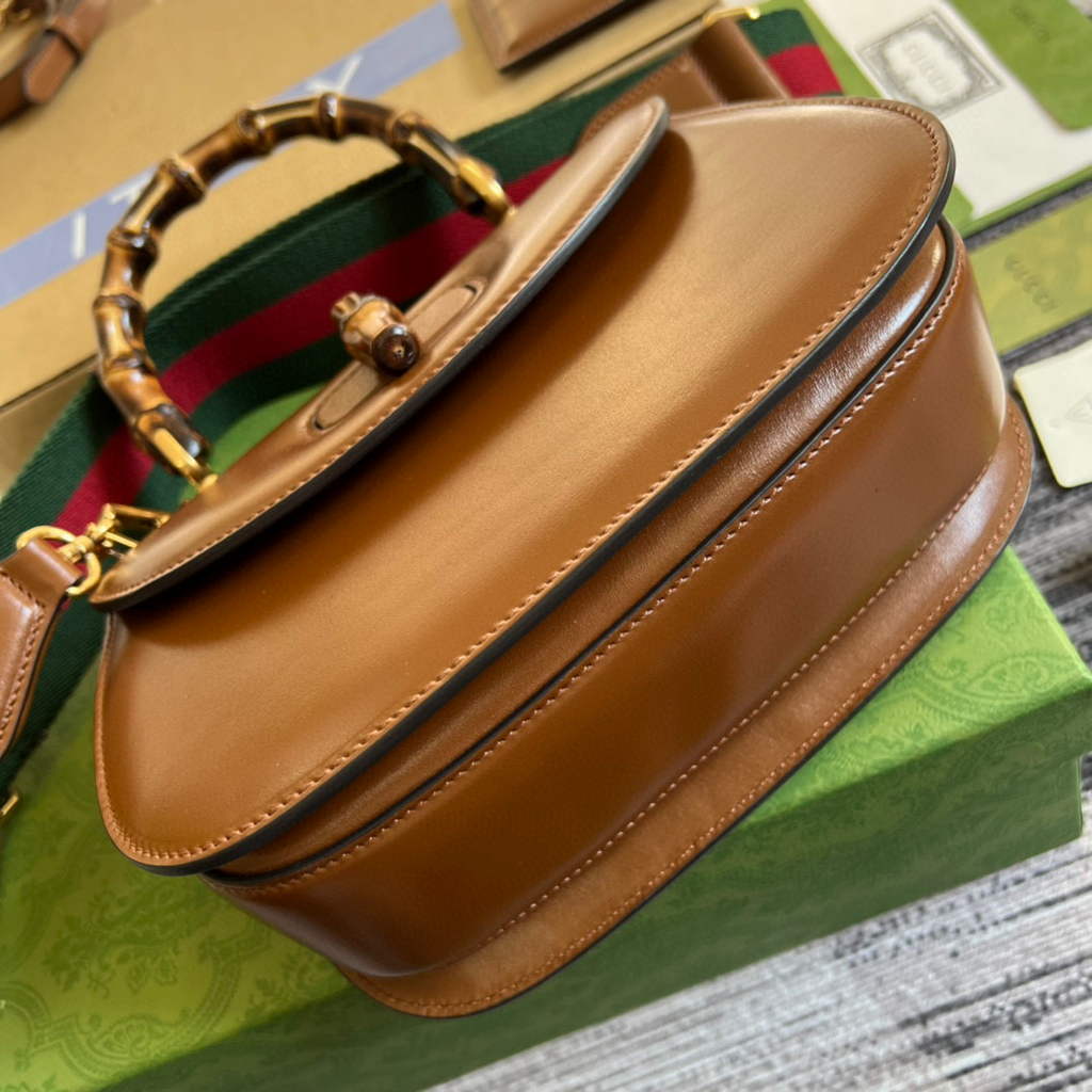 Gucci 675797 Bamboo1947 small top handle bag Tan