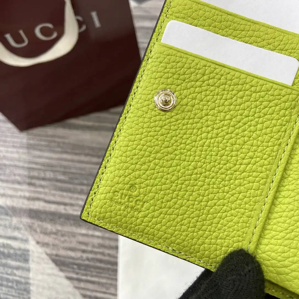 Gucci Bi-color GG Marmont small wallet 841360 beige and bright green leather
