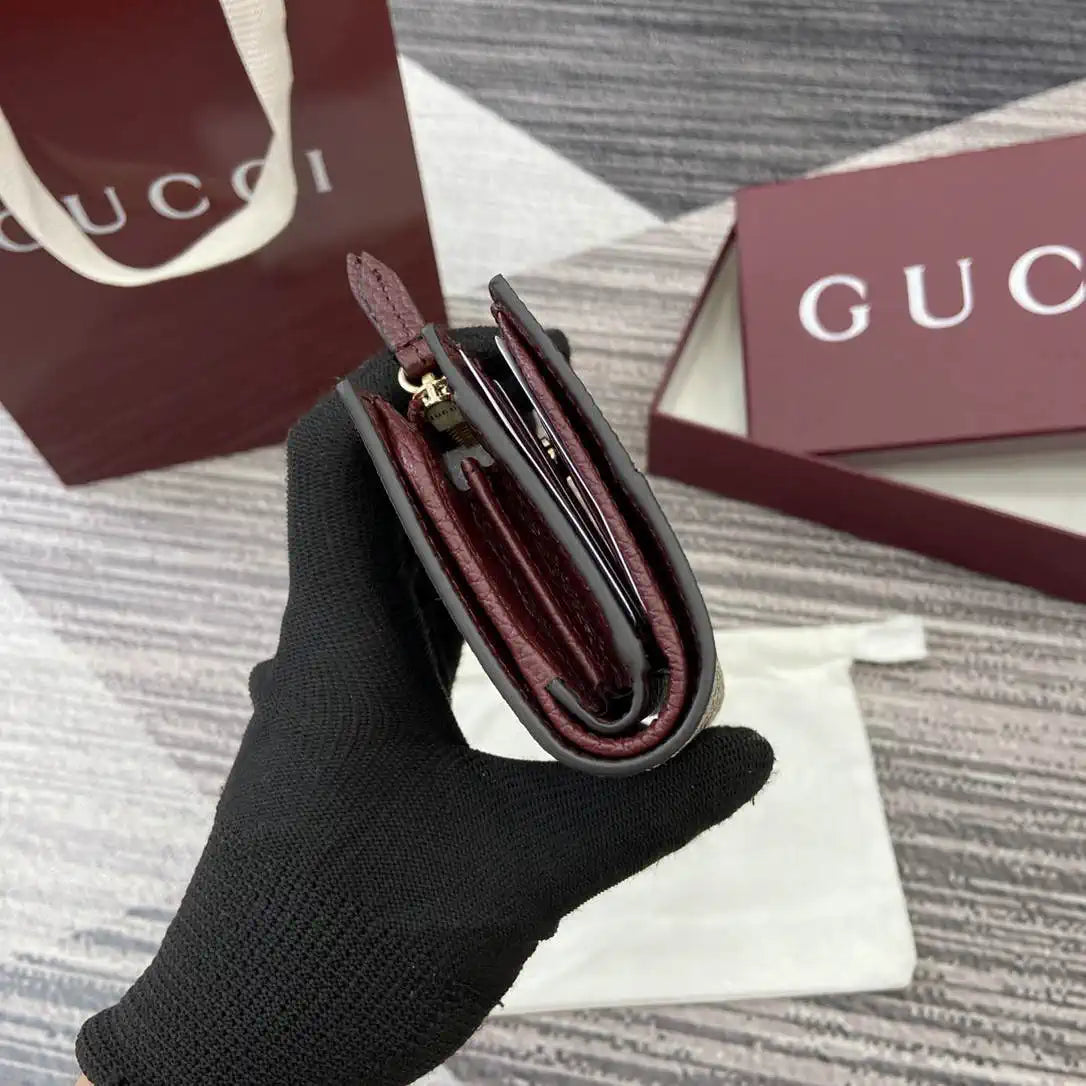 Gucci Bi-color GG Marmont small wallet 841360 beige and bright Wine Red leather