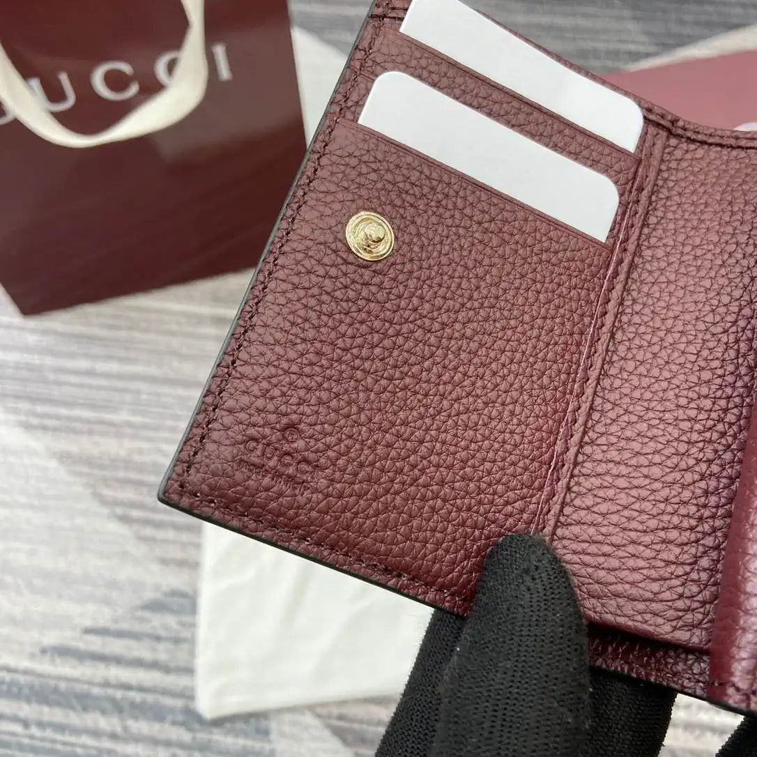 Gucci Bi-color GG Marmont small wallet 841360 beige and bright Wine Red leather