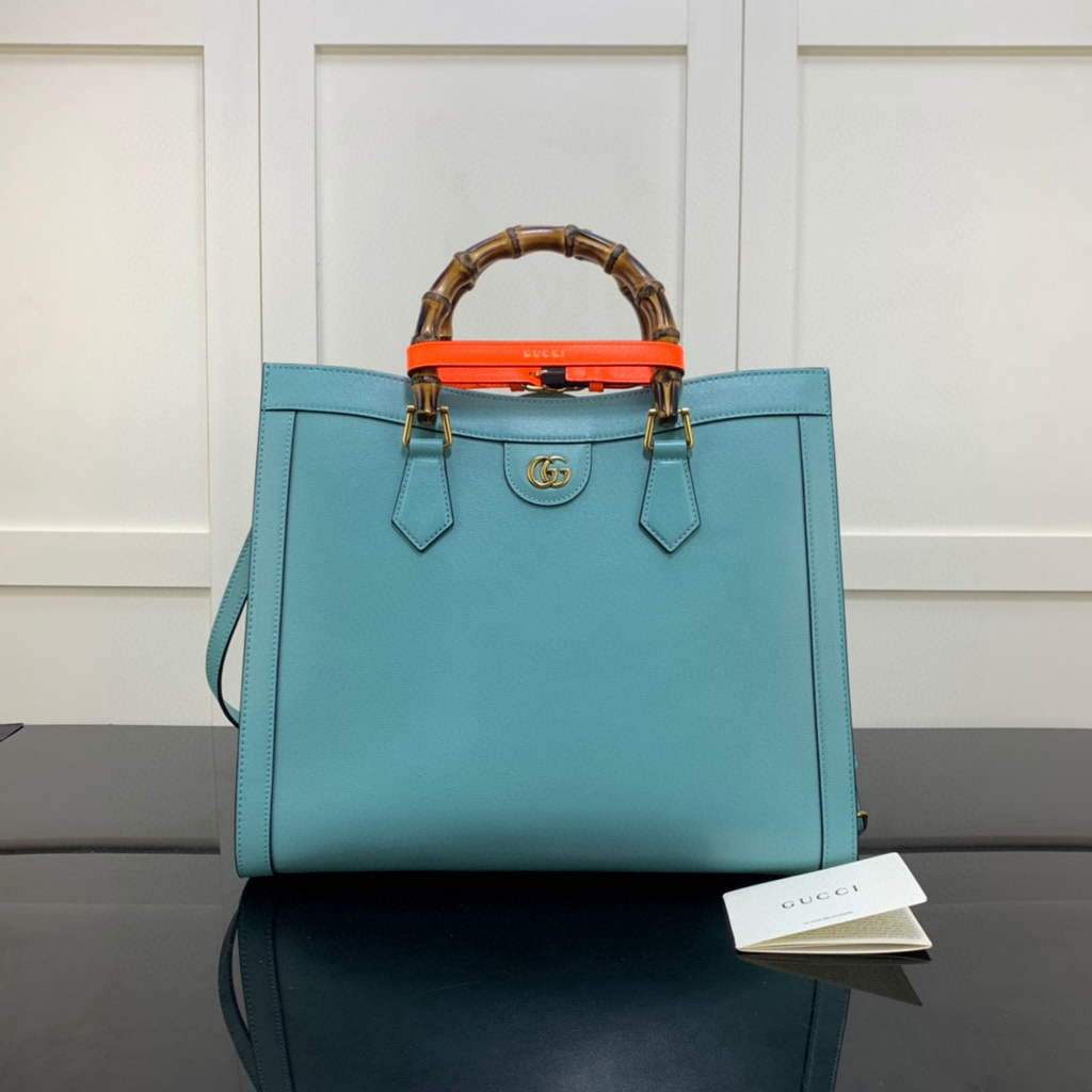 Gucci Diana medium tote bag Gucci 655658 Blue