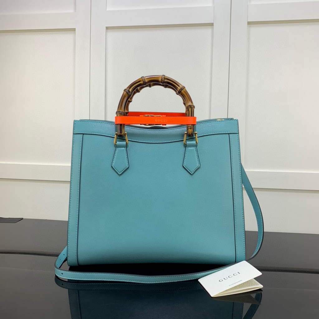 Gucci Diana medium tote bag Gucci 655658 Blue