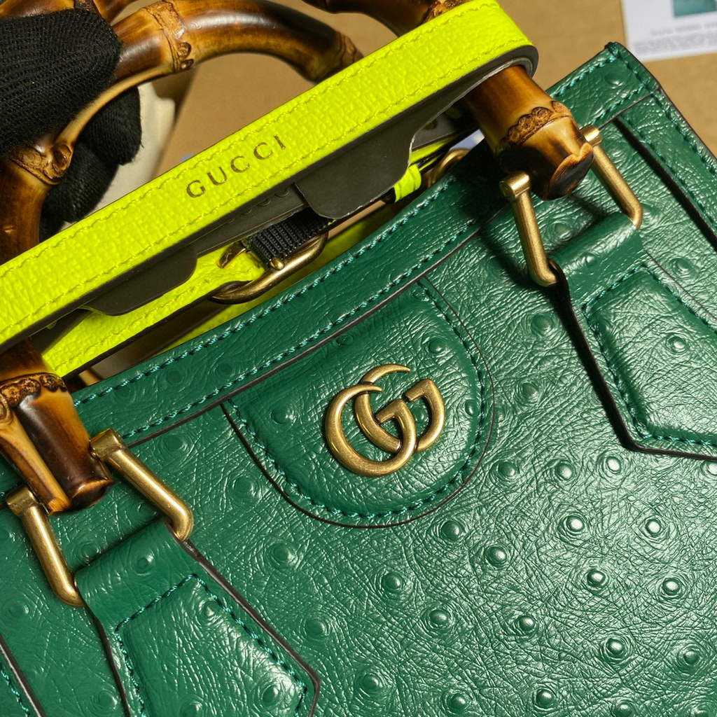 Gucci Diana Mini Tote Bag Ostrich LeatherTop Handle Bag Gucci a€?55661 Green