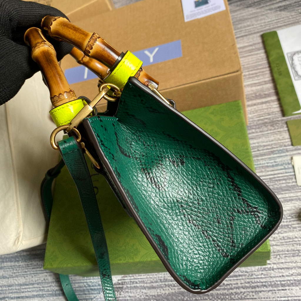 Gucci Diana Mini Tote Bag Snake Top Handle Bag Gucci a€?55661 Green