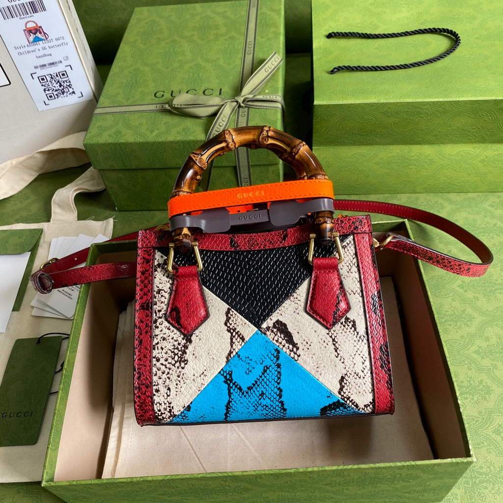 Gucci Diana Mini tote bag top handle bag Gucci a€?55661 Grey With Red