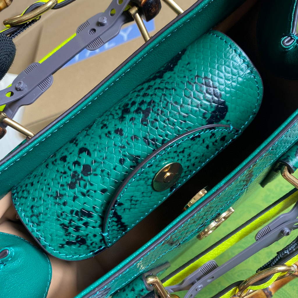 Gucci Diana Small Tote Bag Snake Top Handle Bag 660195 Green