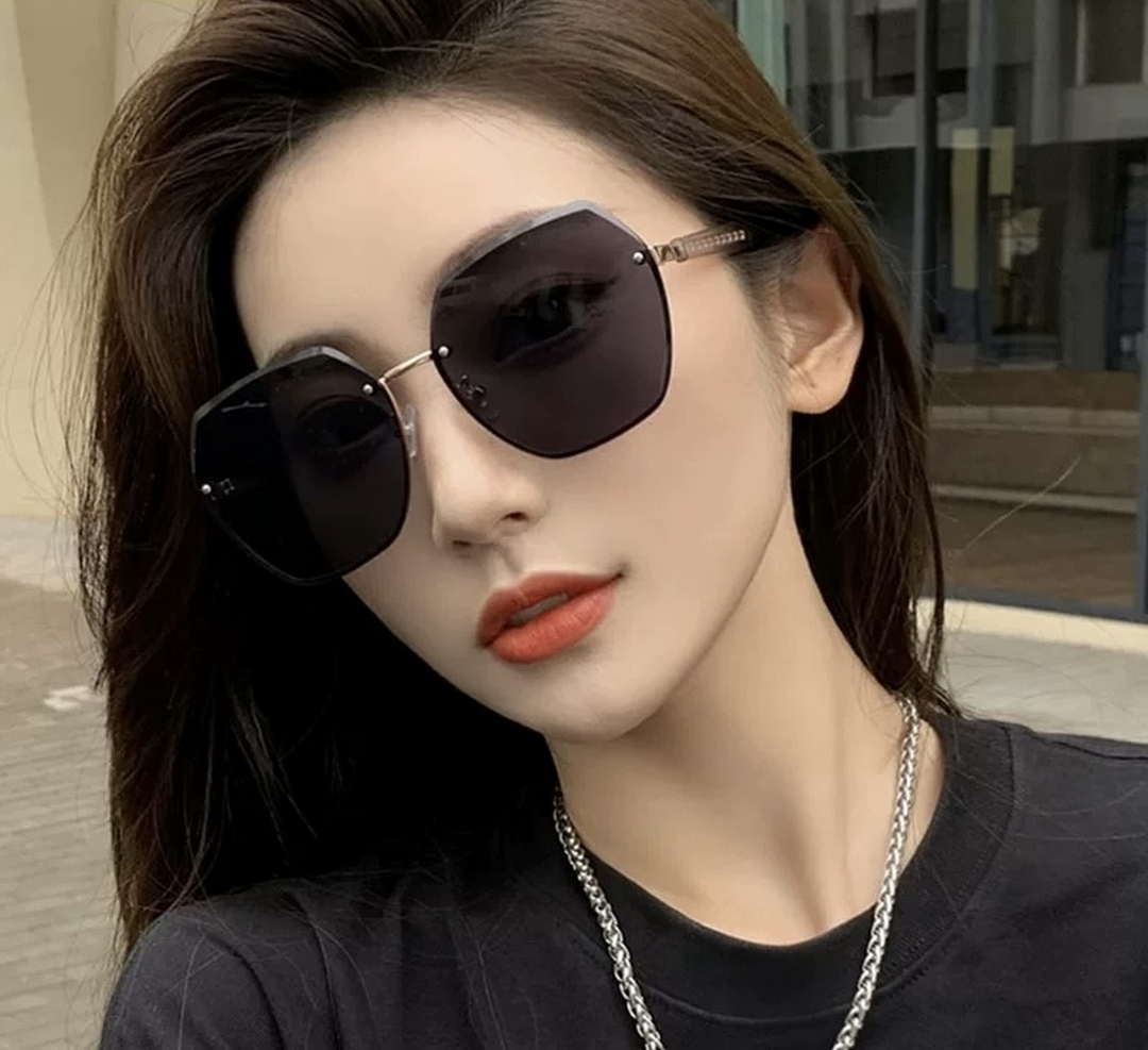 Gucci G0638 Sunglasses Luxury Fashion Show Sunglasses G991463