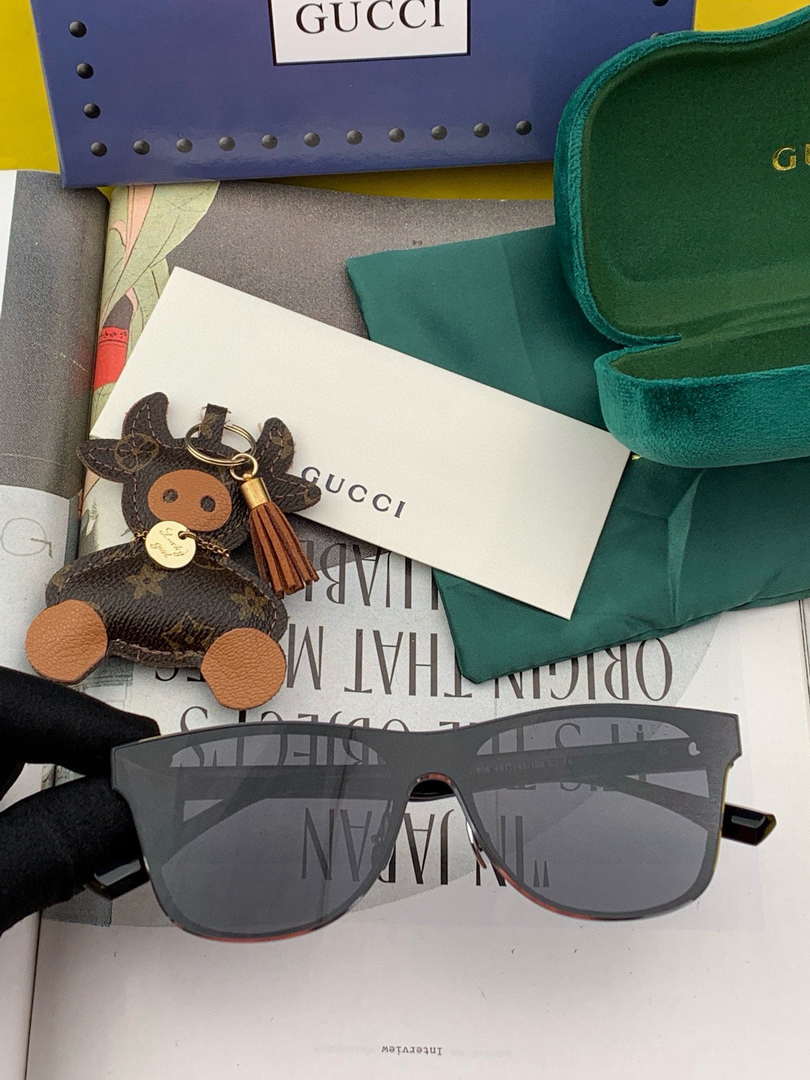 Gucci G3000 Sunglasses Luxury Fashion Show Sunglasses G991452