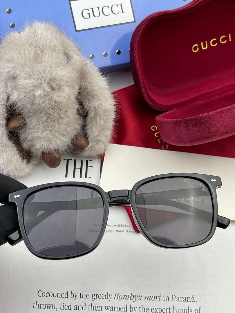 Gucci G67704 Sunglasses Luxury Fashion Show Sunglasses G991467
